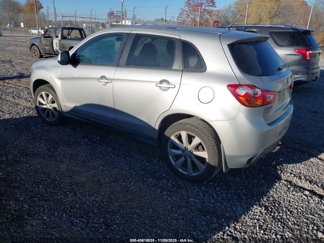 2015 MITSUBISHI OUTLANDER SPORT 4A4AP3AU0FE031806 Photo 2