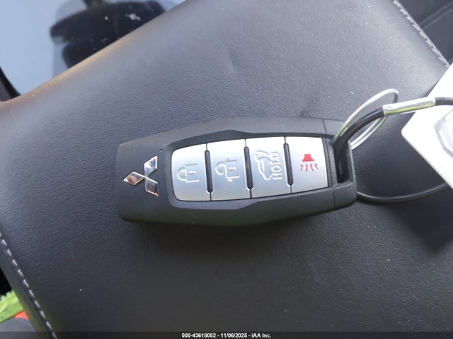 2025 MITSUBISHI OUTLANDER JA4J3VA88SZ016291 Photo 10