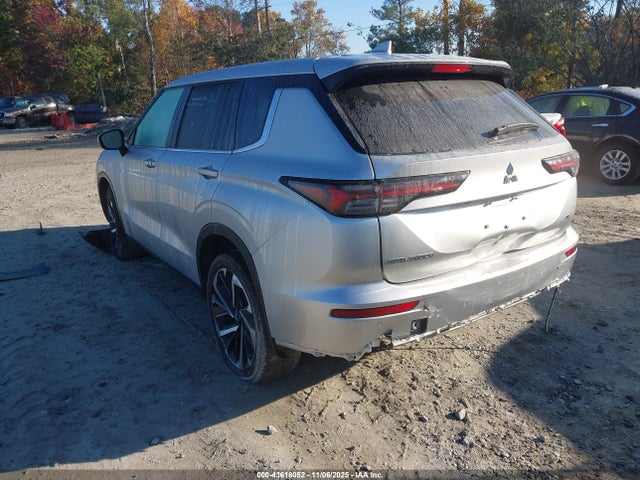 2025 MITSUBISHI OUTLANDER JA4J3VA88SZ016291 Photo 2