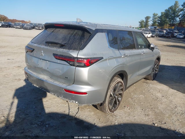 2025 MITSUBISHI OUTLANDER JA4J3VA88SZ016291 Photo 3
