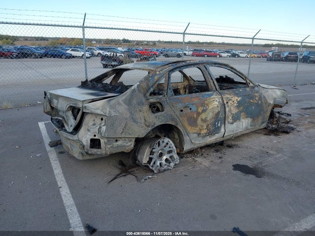 2011 AUDI A4 WAUHFAFL8BN039026 Photo 3