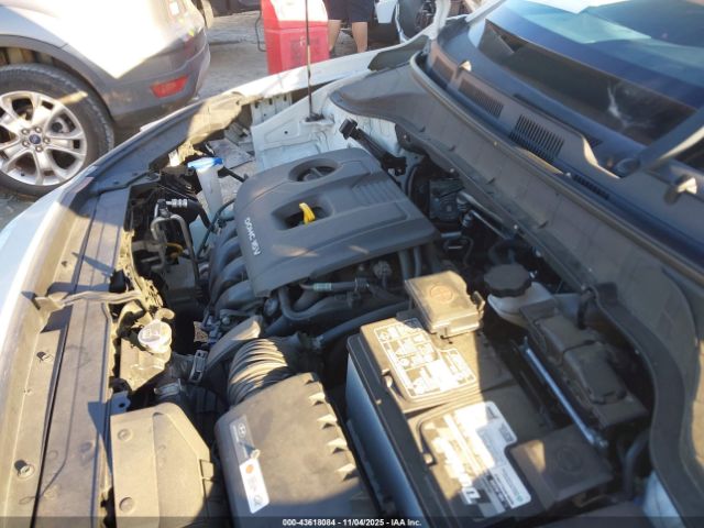 2018 HYUNDAI KONA KM8K12AA7JU175845 Photo 9