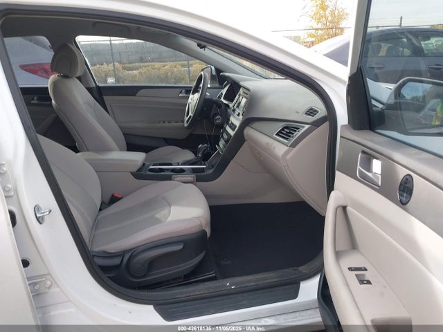 5NPE24AF9FH205077 Hyundai SONATA SE