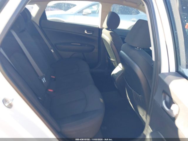 2016 KIA OPTIMA KNAGT4L37G5095752 Photo 7