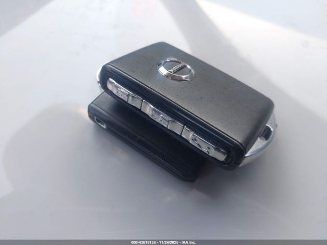 2020 VOLVO V60 YV1102EK8L2376930 Photo 10