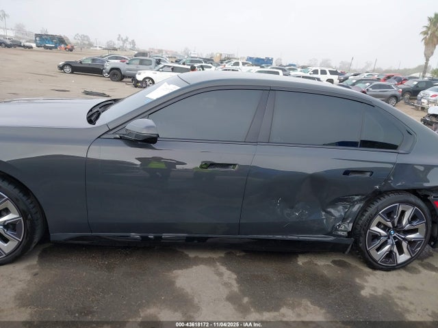 BMW I7 Xdrive60 2024 WBY53EJ09RCP97870 Image 14