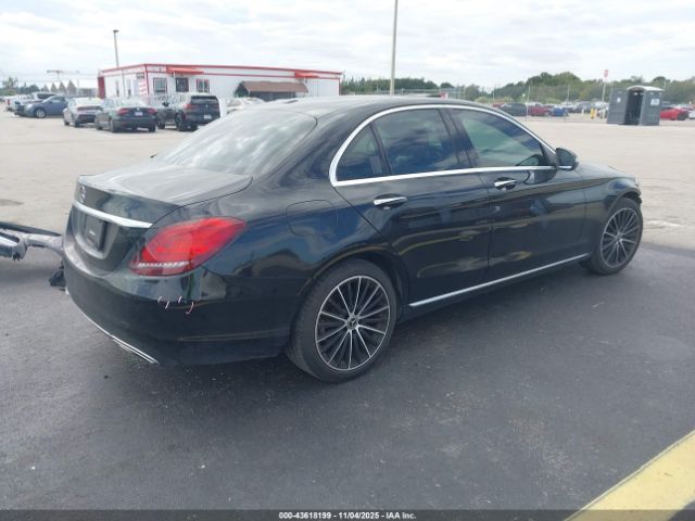 2021 MERCEDES-BENZ C 300 W1KWF8DB2MR617510 Photo 3