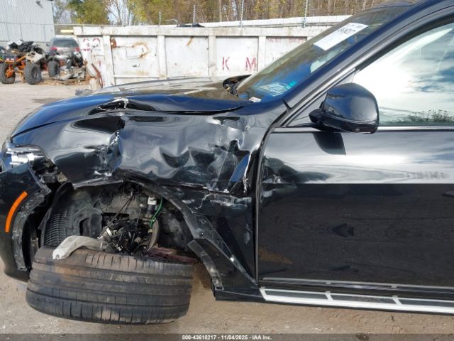 2022 BMW X7 5UXCW2C09N9M89860 Photo 5