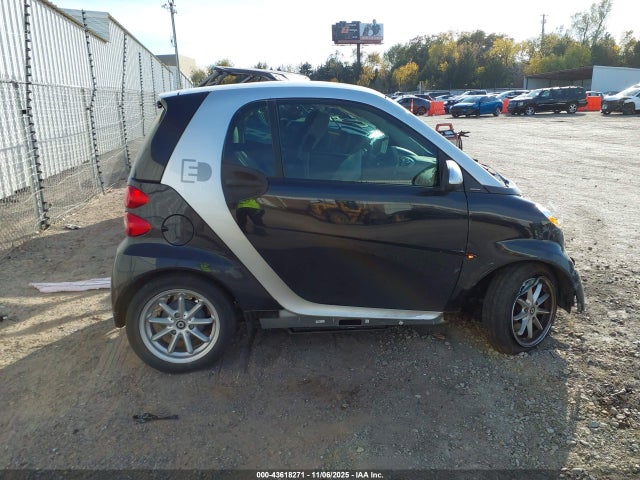 WMEEJ9AA5EK786504 Smart Fortwo Electric Drive Passion