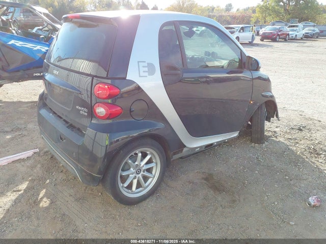 WMEEJ9AA5EK786504 Smart Fortwo Electric Drive Passion