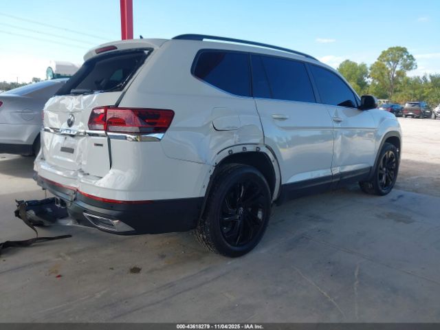 2022 VOLKSWAGEN ATLAS 1V2HR2CA2NC547641 Photo 3