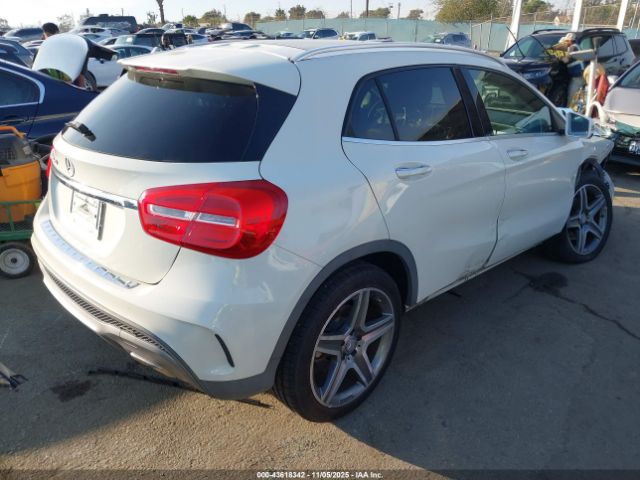 2015 MERCEDES-BENZ GLA 250 WDCTG4EB3FJ138011 Photo 3
