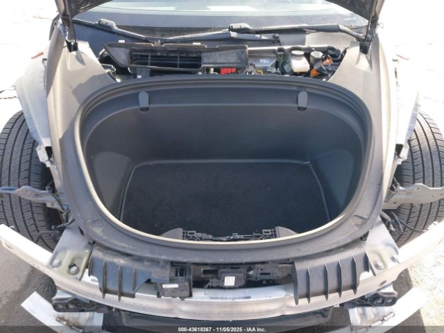 2018 TESLA MODEL 3 5YJ3E1EA2JF023742 Photo 9