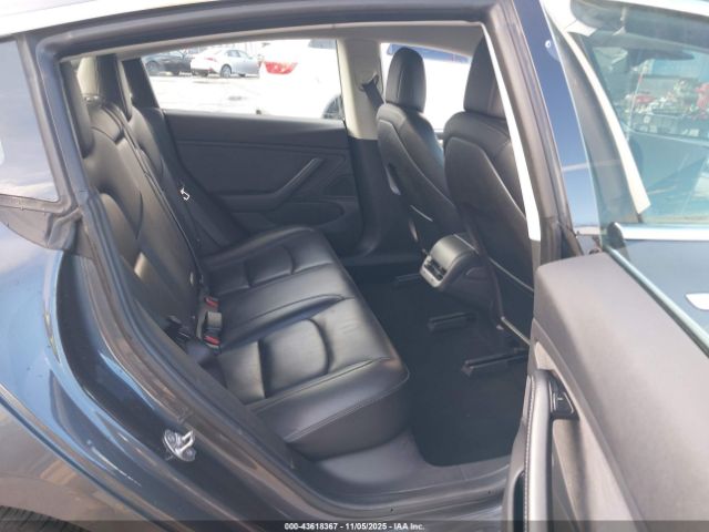 2018 TESLA MODEL 3 5YJ3E1EA2JF023742 Photo 7