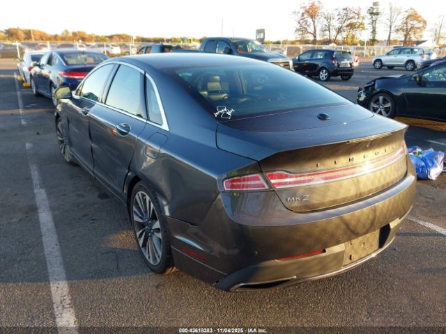 2017 LINCOLN MKZ 3LN6L5E98HR645900 Photo 2