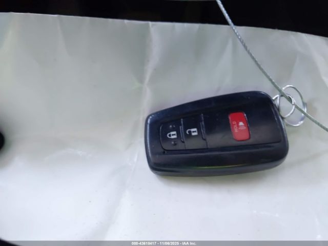 2019 TOYOTA RAV4 2T3P1RFV5KW044464 Photo 10