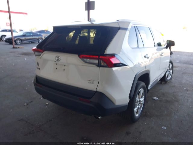 2019 TOYOTA RAV4 2T3P1RFV5KW044464 Photo 3