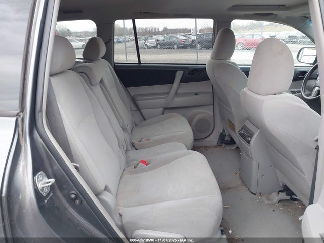 2010 TOYOTA HIGHLANDER 5TDBK3EH9AS026968 Photo 7