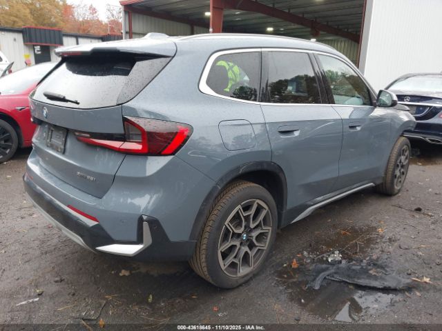 2023 BMW X1 WBX73EF09P5X44240 Photo 3