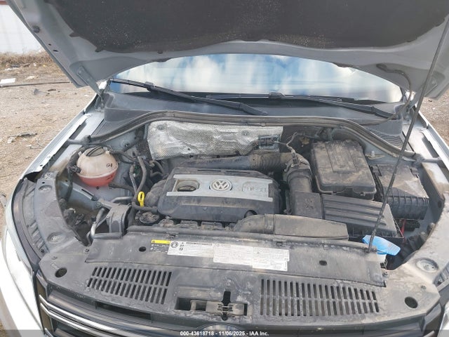43618718 :رقم المزاد ، WVGBV7AX4HK002635 vin ، 2017 Volkswagen Tiguan 2.0t S مزاد بيع