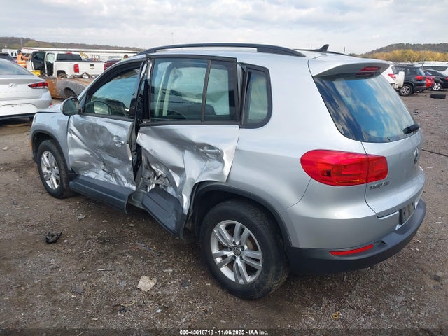 43618718 :رقم المزاد ، WVGBV7AX4HK002635 vin ، 2017 Volkswagen Tiguan 2.0t S مزاد بيع