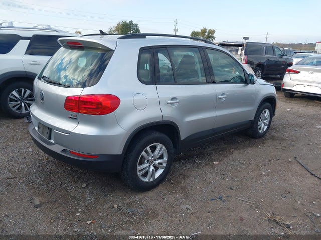 43618718 :رقم المزاد ، WVGBV7AX4HK002635 vin ، 2017 Volkswagen Tiguan 2.0t S مزاد بيع