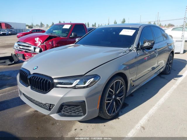 2021 BMW 530E WBA13AG08MCG06075 Photo 1