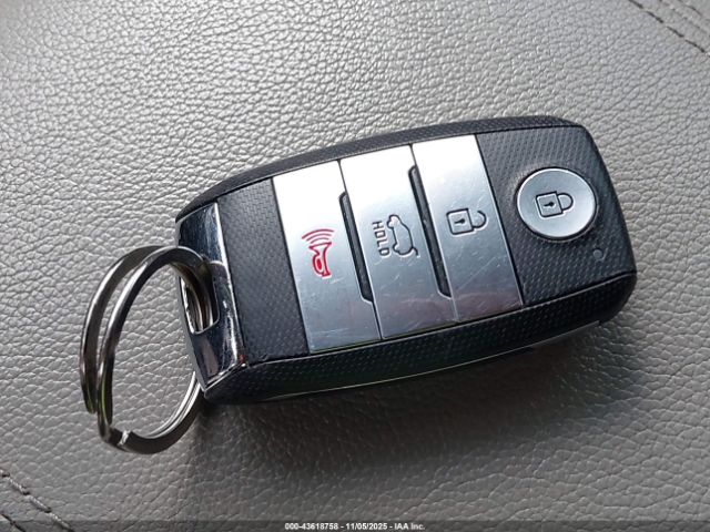 2020 KIA SPORTAGE KNDPNCAC2L7713505 Photo 10