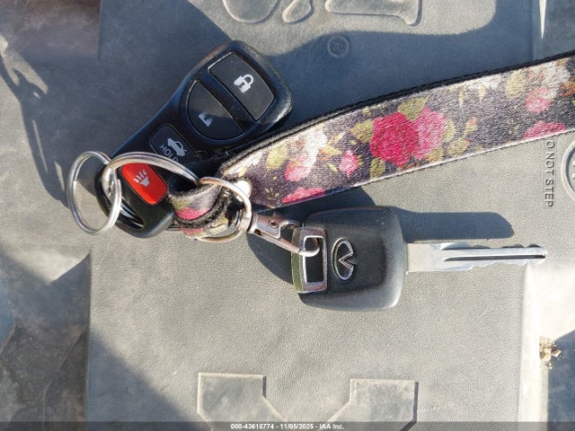 2006 INFINITI G35 JNKCV51E46M517694 Photo 10