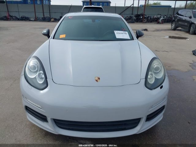 2015 PORSCHE PANAMERA WP0AA2A73FL006133 Photo 5