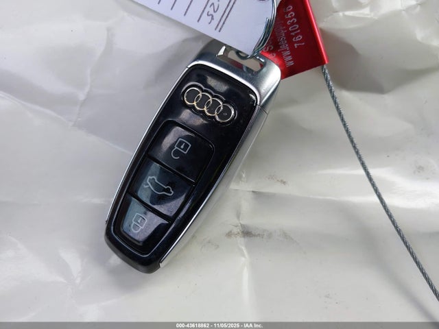 2019 AUDI Q8 WA1AVAF19KD016764 Photo 10