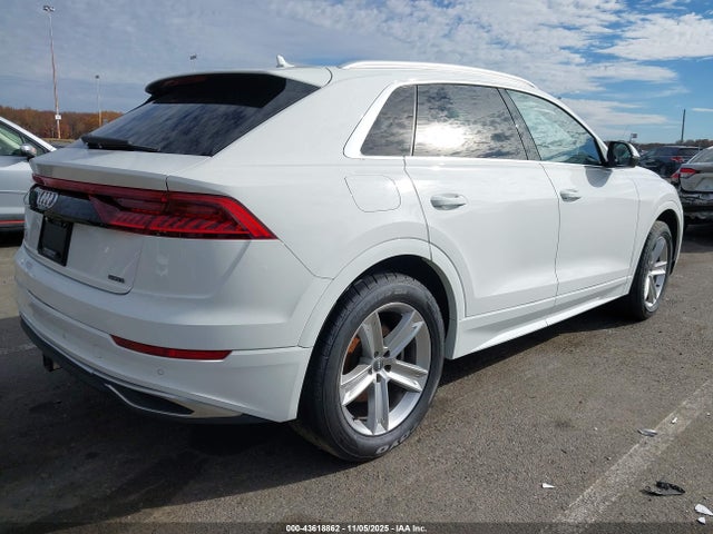 2019 AUDI Q8 WA1AVAF19KD016764 Photo 3