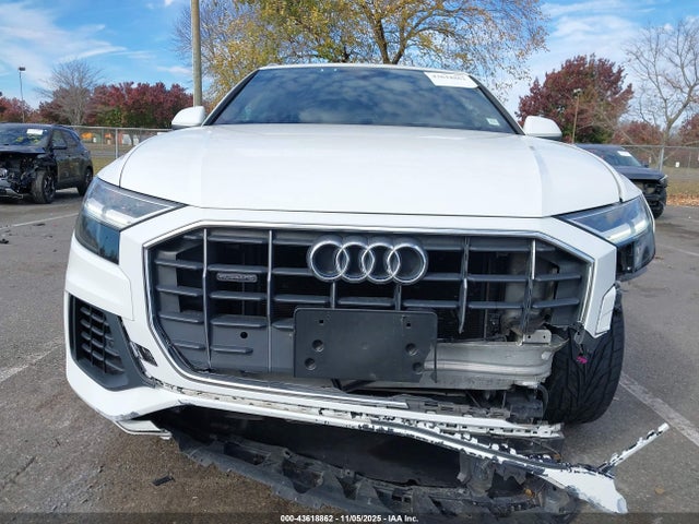 2019 AUDI Q8 WA1AVAF19KD016764 Photo 5
