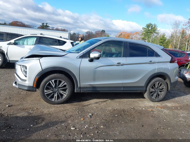 Продаж на аукціоні авто 2024 Mitsubishi Eclipse Cross Se S-awc/sel S-awc, vin: JA4ATWAA2RZ003362, номер лоту: 43618875