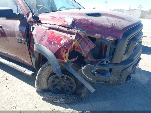 43618959 :رقم المزاد ، 1C6RR7YT3JS111899 vin ، 2018 Ram 1500 Rebel  4x4 5'7 Box مزاد بيع