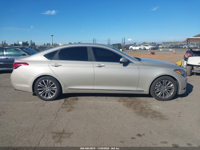 Hyundai Genesis 3.8 2015 KMHGN4JE7FU038372 Image 29