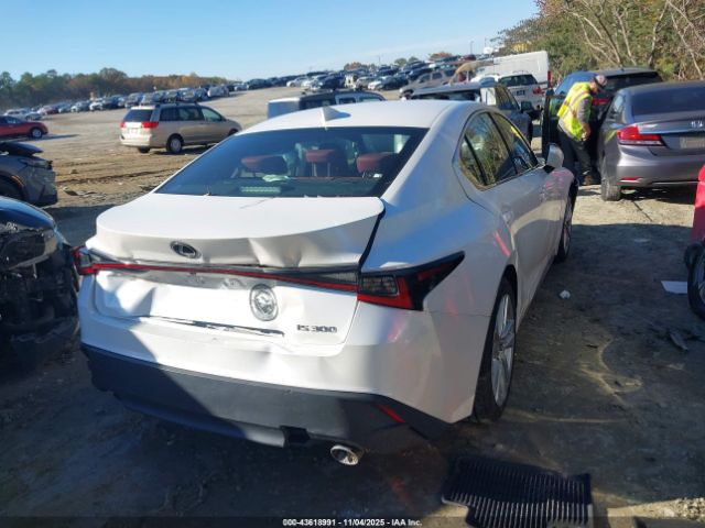 2022 LEXUS IS 300 JTHAA1D2XN5119458 Photo 3