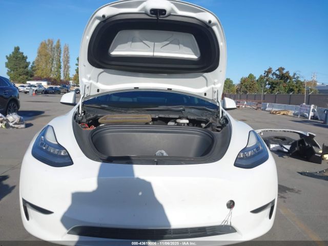 2021 TESLA MODEL Y 5YJYGDEE9MF115438 Photo 9