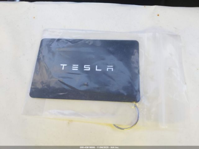 2021 TESLA MODEL Y 5YJYGDEE9MF115438 Photo 10