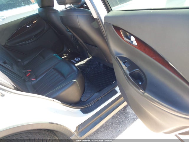 JN1BJ0RP3HM381940 Infiniti QX50