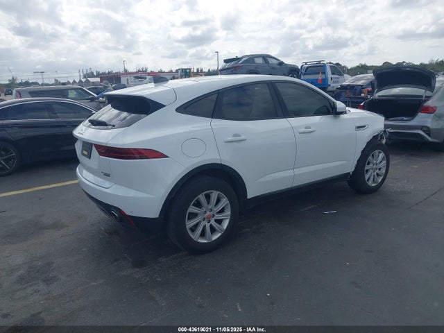 2020 JAGUAR E-PACE SADFK2FX0L1Z85973 Photo 3