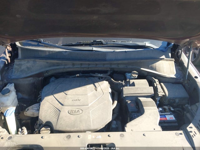 5XYPG4A50KG458386 KIA Sorento 3.3l Lx