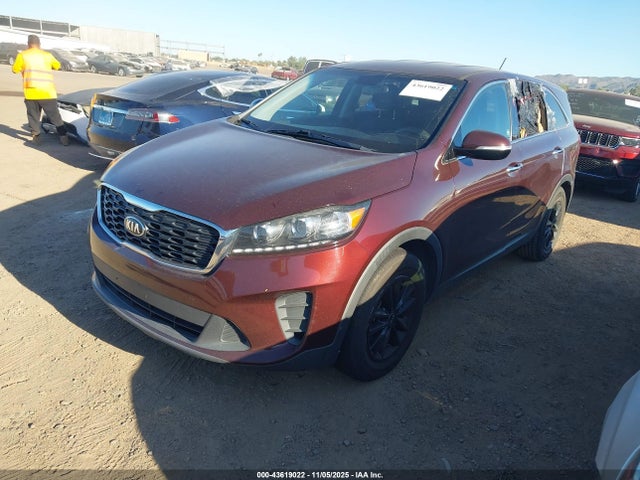 5XYPG4A50KG458386 KIA Sorento 3.3l Lx