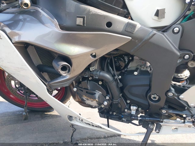 JKBZXJJ18SA017969 Kawasaki Zx636 K
