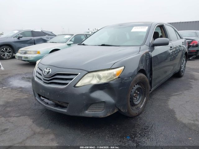 2011 TOYOTA CAMRY 4T1BF3EK9BU758235 Photo 1