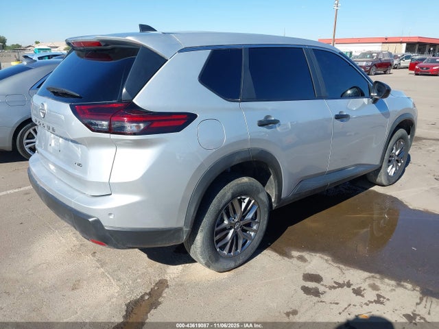 Nissan Rogue S Intelligent Awd 2024 5N1BT3AB4RC680509 Image 4