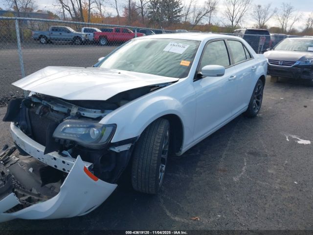 2017 CHRYSLER 300 2C3CCABG4HH635559 Photo 1