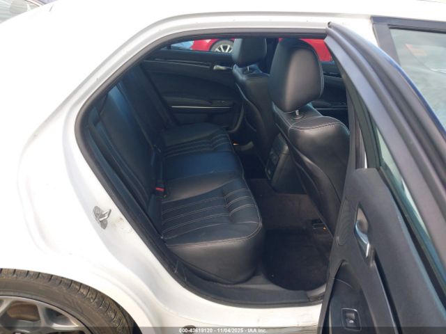 2017 CHRYSLER 300 2C3CCABG4HH635559 Photo 7