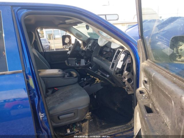 2017 RAM 2500 3C6UR5CLXHG780808 Photo 4