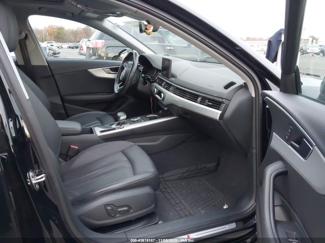 2018 AUDI A4 WAUDNAF44JA085386 Photo 4